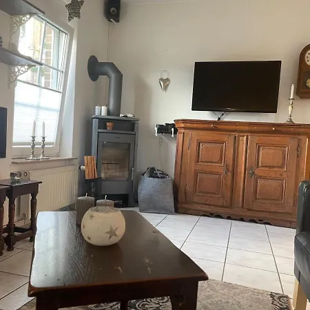 Ferienhaus Westerdeich 아파트 Neßmersiel